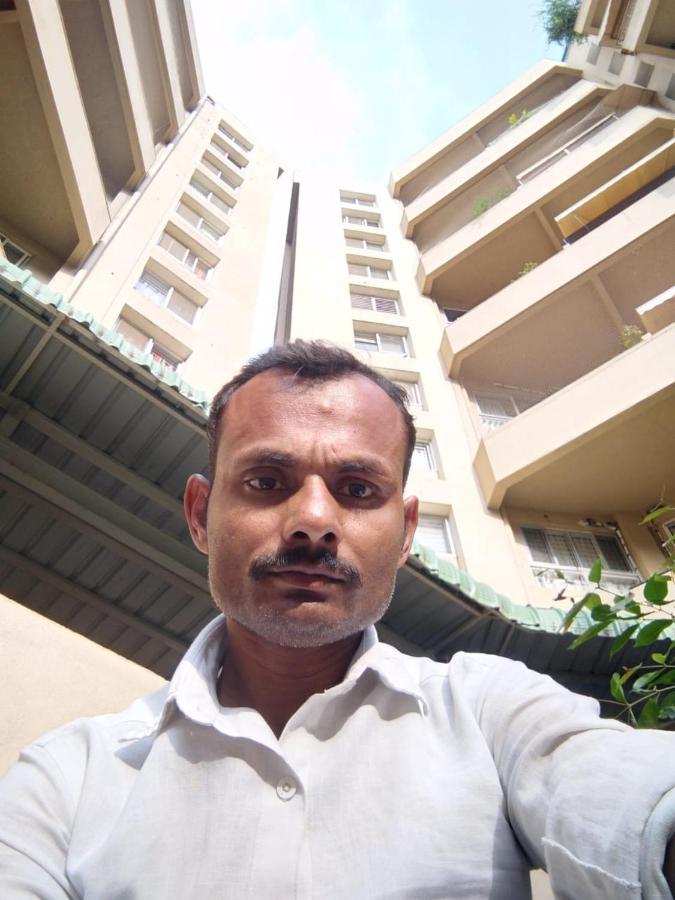 Mukesh Residency Hotel Poona Buitenkant foto