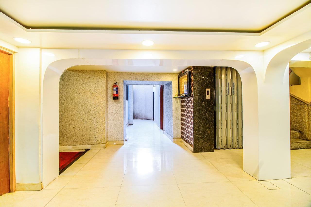 Mukesh Residency Hotel Poona Buitenkant foto