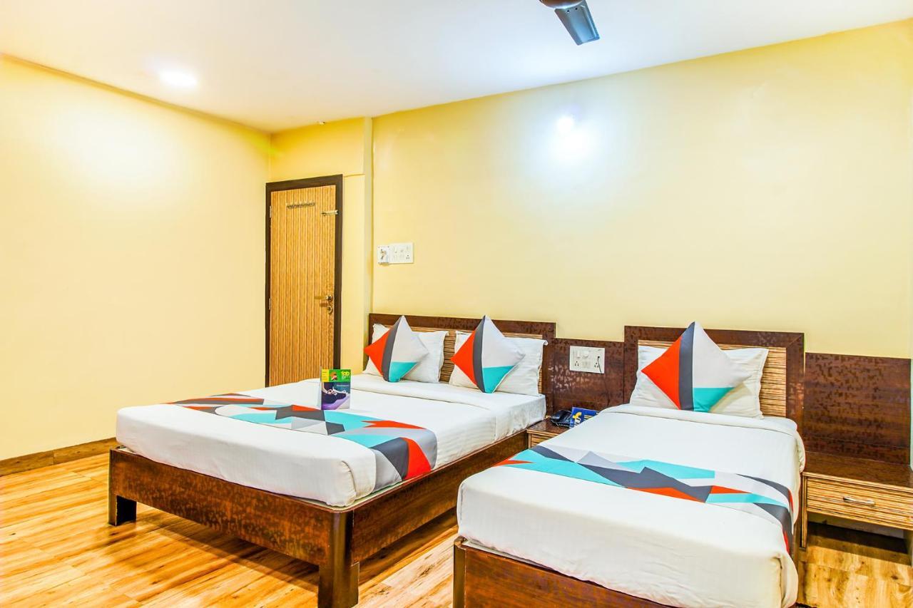 Mukesh Residency Hotel Poona Buitenkant foto